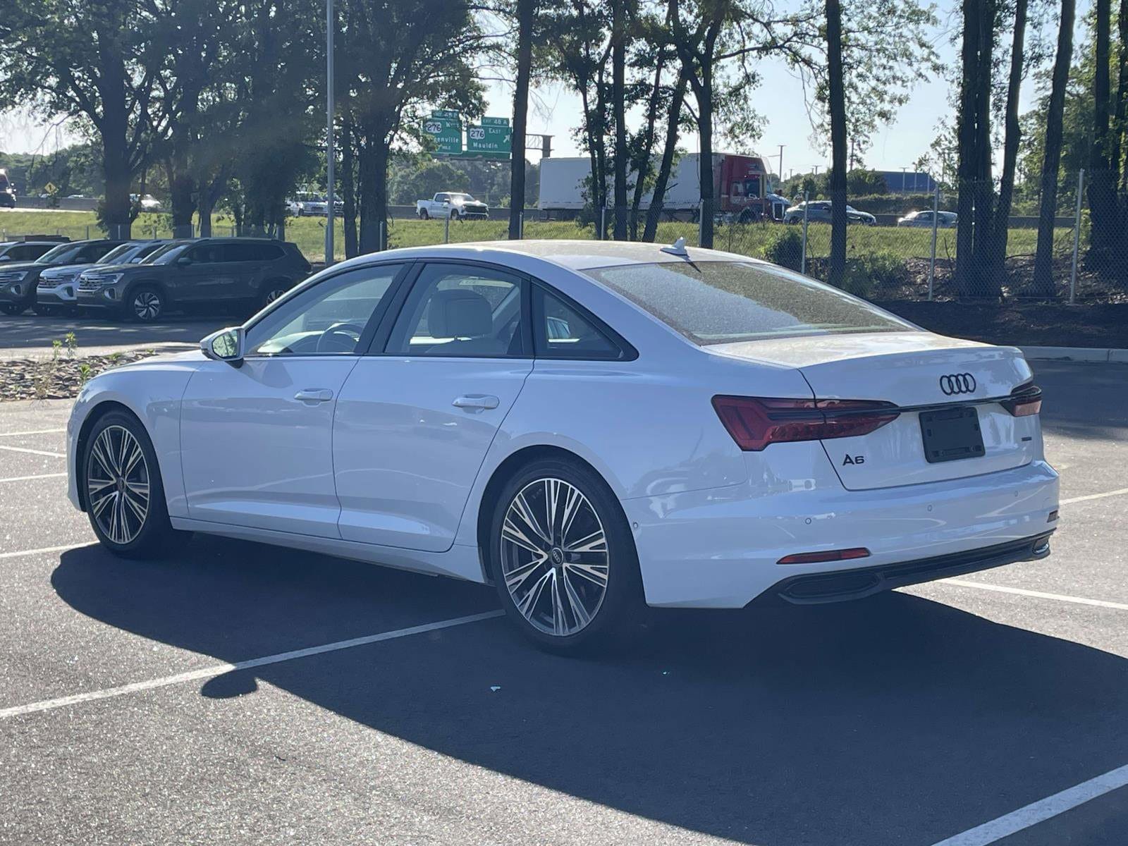 Certified 2023 Audi A6 Premium Plus w/ Premium Plus Package AWD/4WD image 5