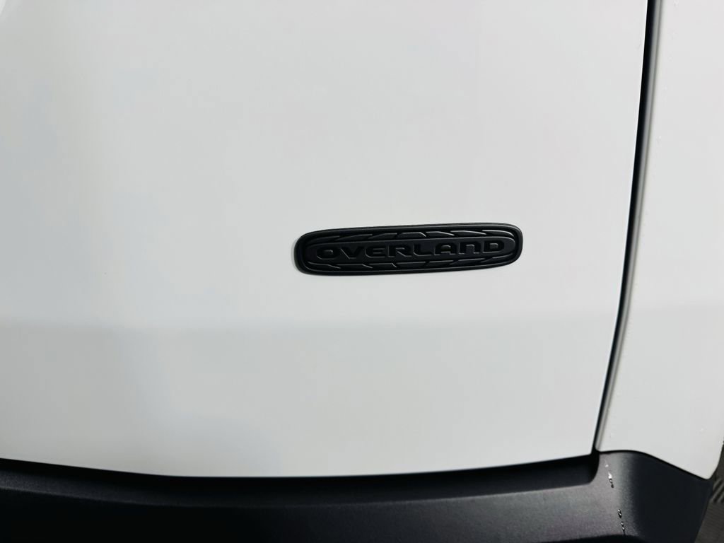 New 2026 Jeep Cherokee Overland w/ Advanced Pro Tech Group image 30