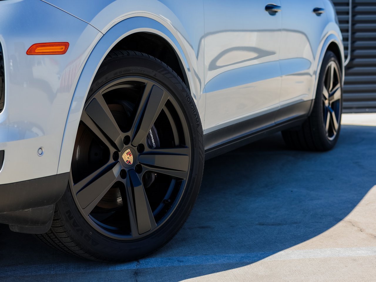 Certified 2025 Porsche Cayenne image 12