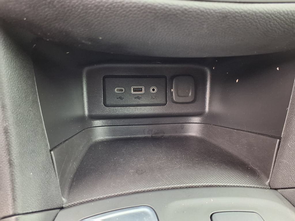 Used 2024 Chevrolet Equinox LT FWD image 28