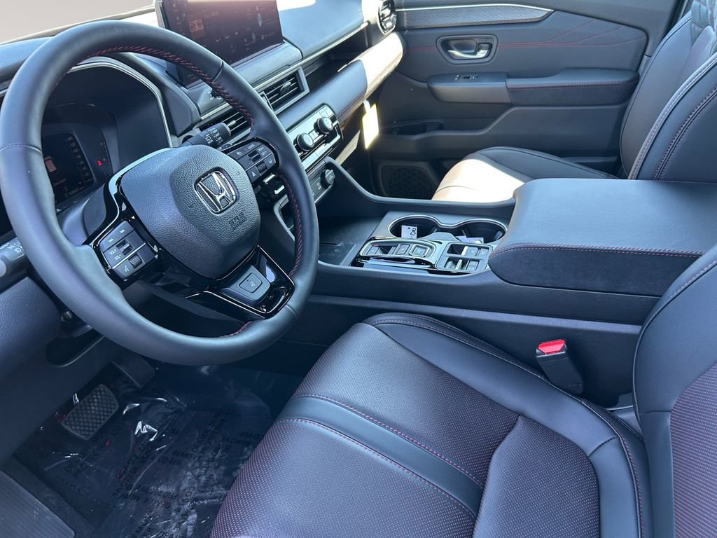 New 2026 Honda Pilot Black Edition image 10