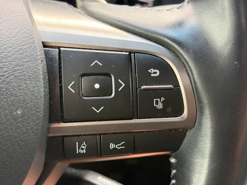 Used 2021 Lexus LX 570 4WD w/ Sport Package image 27
