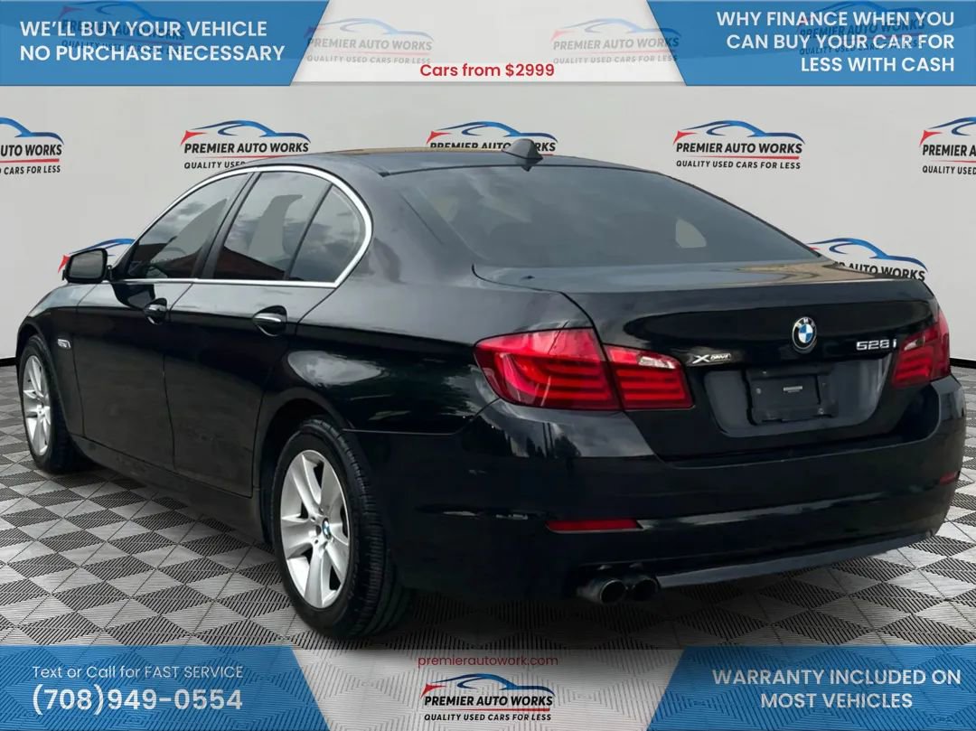 Used 2013 BMW 528i xDrive Sedan image 7