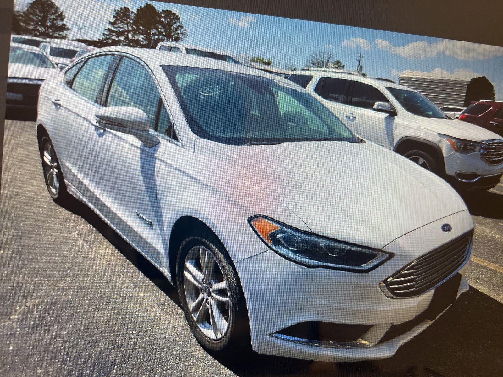Used 2018 Ford Fusion SE w/ Equipment Group 602A FWD image 6