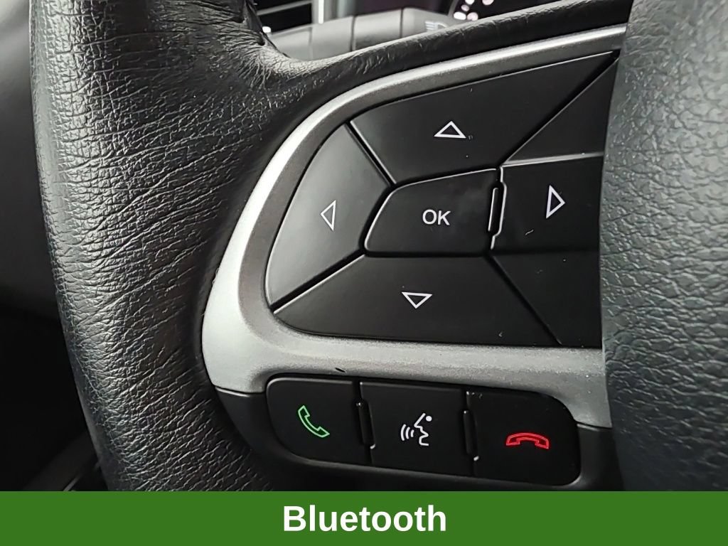 Used 2021 Jeep Renegade Latitude w/ Convenience Group AWD/4WD image 25