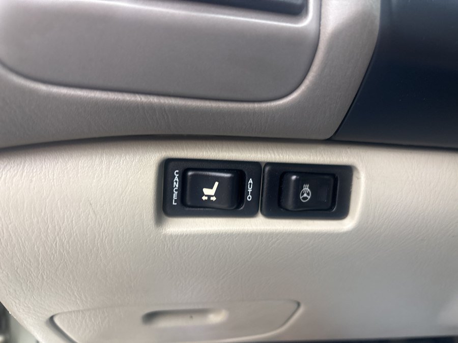 Used 2002 INFINITI I35 FWD image 26