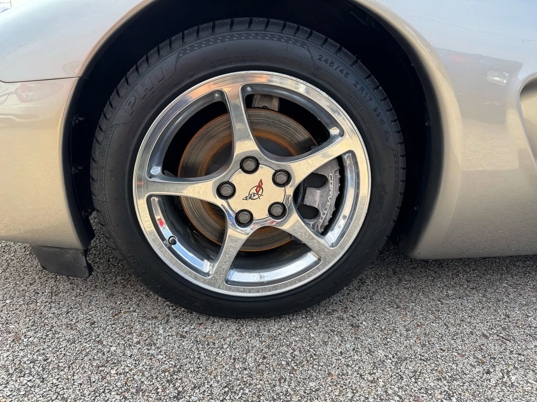 Used 2000 Chevrolet Corvette Convertible w/ Memory Pkg image 14