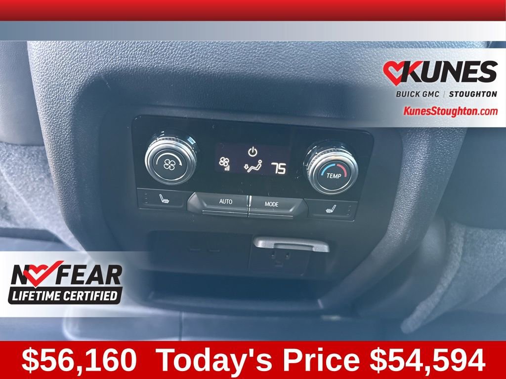 New 2026 GMC Acadia Elevation image 43