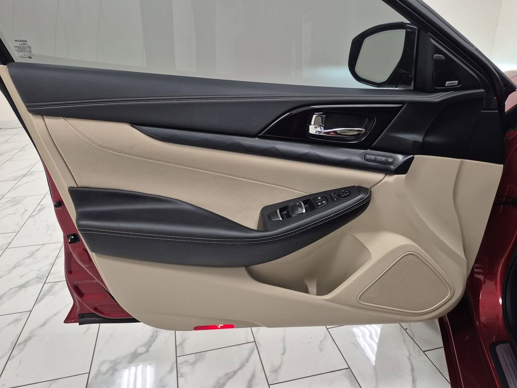 Used 2022 Nissan Maxima Platinum w/ Sport Mat Group image 23