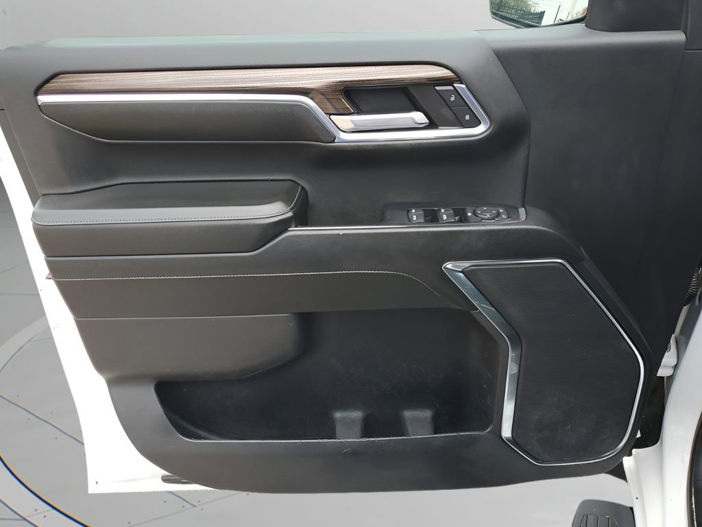 Used 2024 Chevrolet Silverado 1500 LT Trail Boss w/ Protection Package image 26