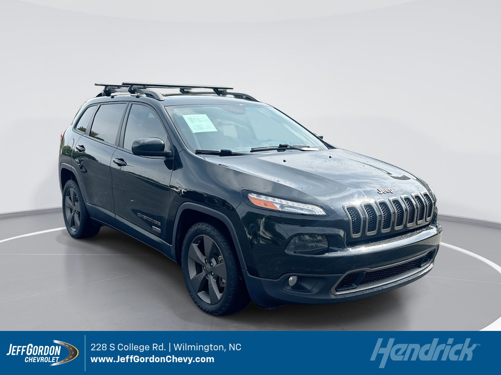Used 2016 Jeep Cherokee 75th Anniversary FWD image 1