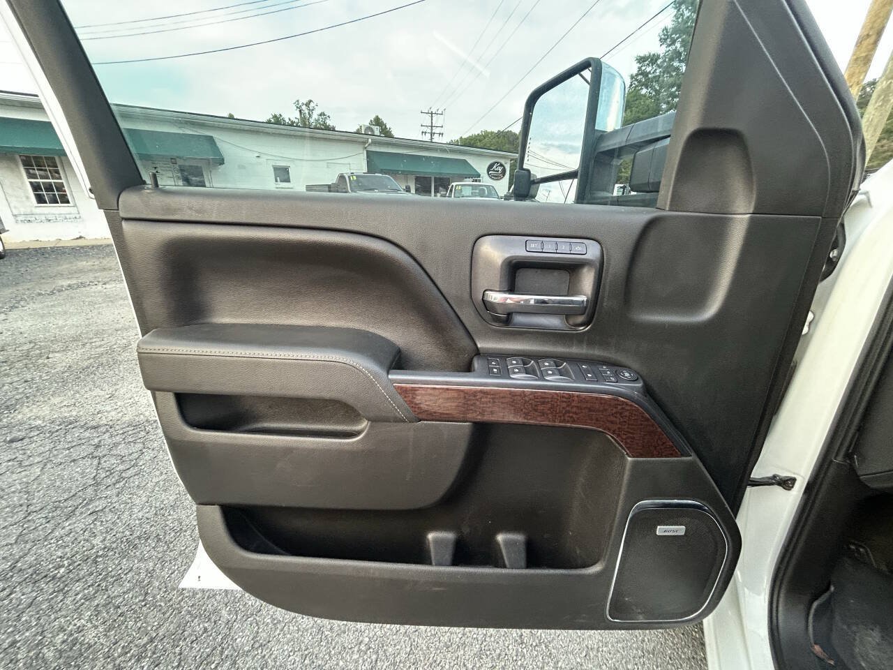 Used 2015 GMC Sierra 3500 SLT w/ Duramax Plus Package AWD/4WD image 19