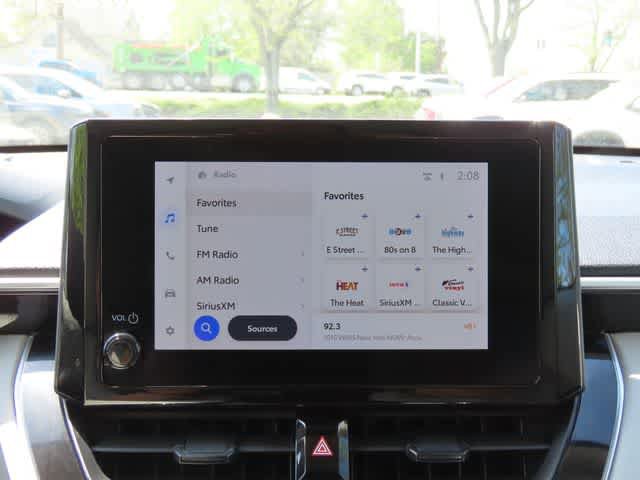 Used 2023 Toyota Corolla Cross L AWD/4WD image 19