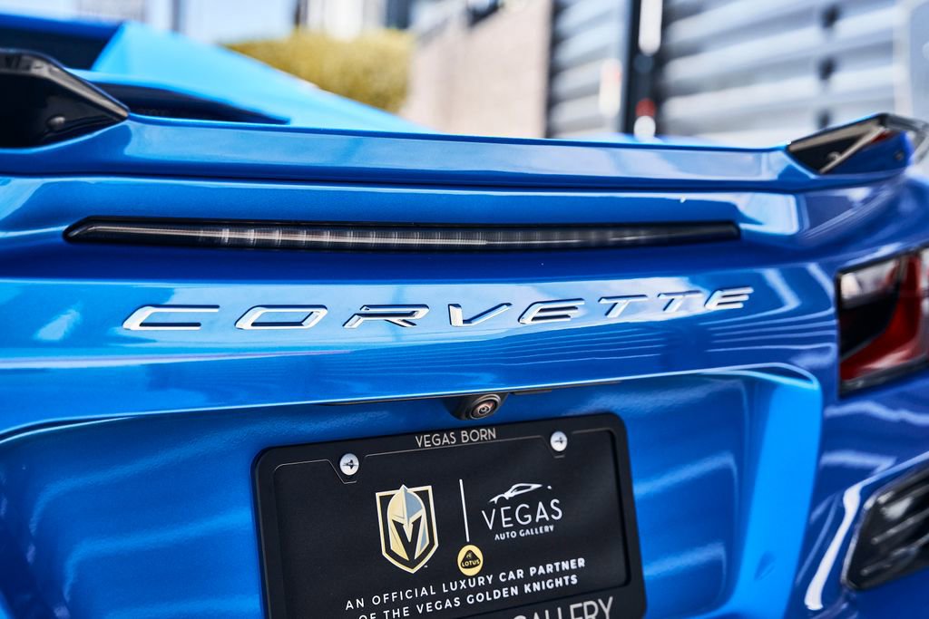 Used 2025 Chevrolet Corvette Z06 w/ Chrome Exterior Badge Package RWD image 13