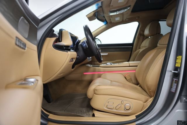 Used 2023 Genesis G90 3.5T AWD/4WD image 22