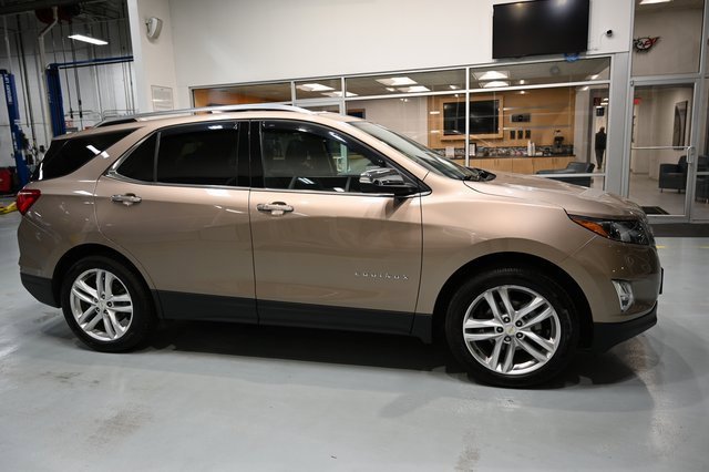 Used 2018 Chevrolet Equinox Premier image 4
