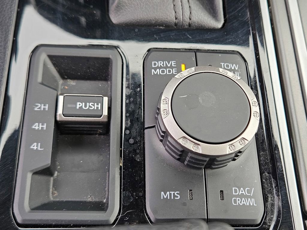 Used 2025 Toyota Sequoia SR5 w/ TRD Off-Road Package AWD/4WD image 27