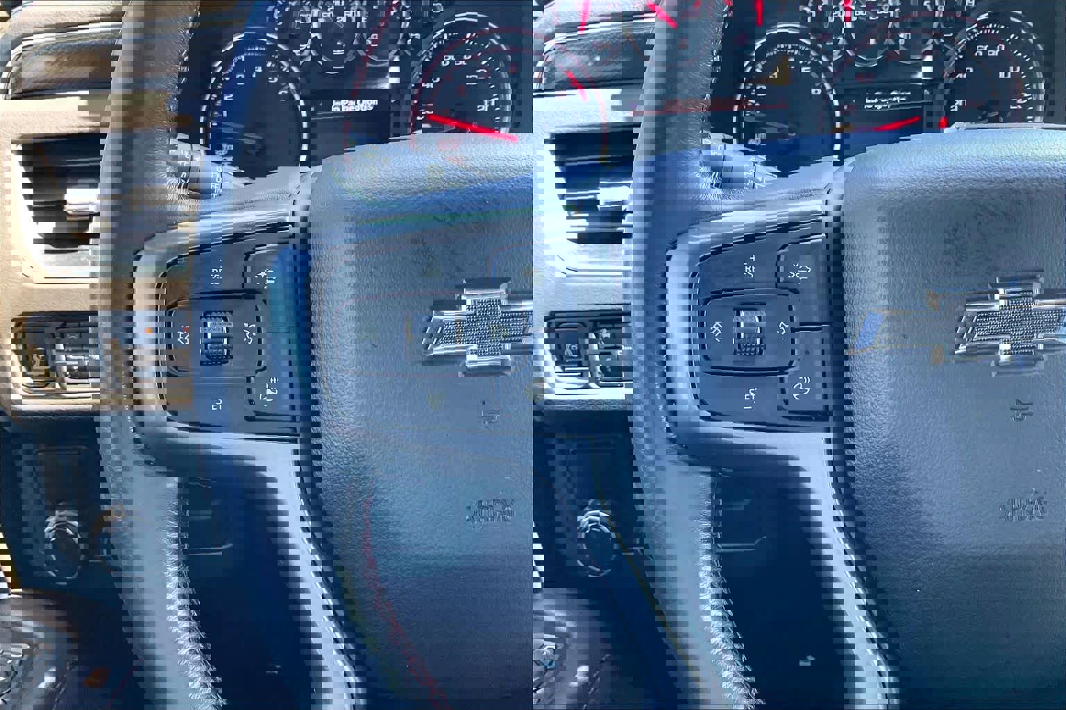 Used 2021 Chevrolet Tahoe RST w/ Luxury Package image 17