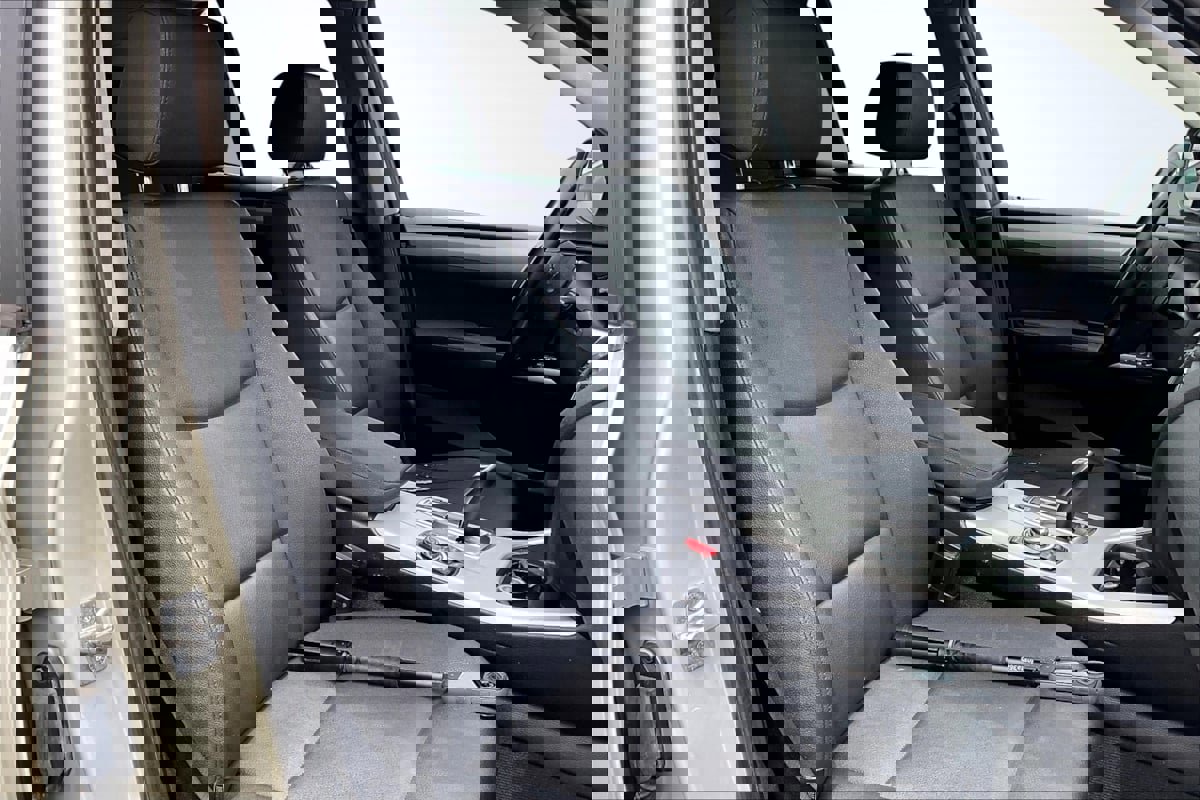 Used 2011 BMW X3 xDrive28i image 7