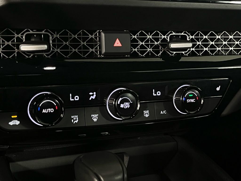 Used 2025 Honda Accord Sport image 19