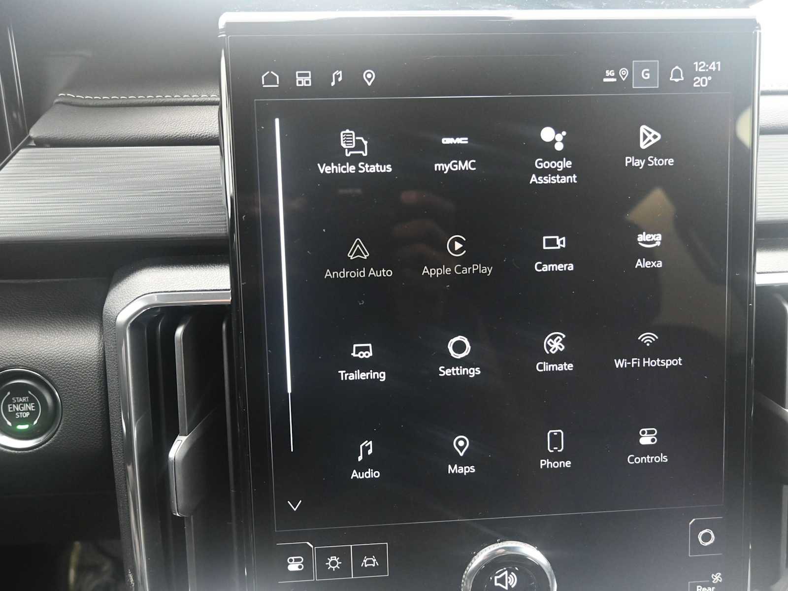 New 2025 GMC Acadia Elevation w/ Elevation Premium Package AWD/4WD image 15