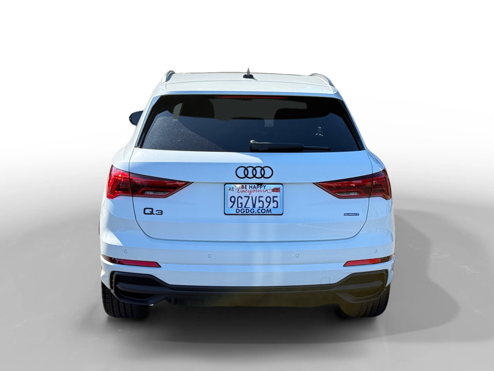 Used 2023 Audi Q3 2.0T Premium Plus w/ Premium Plus Package AWD/4WD image 4