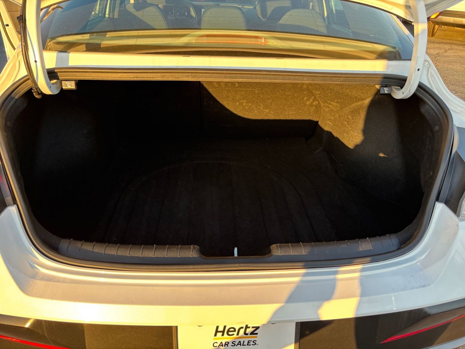 Used 2025 Hyundai Elantra SEL image 34