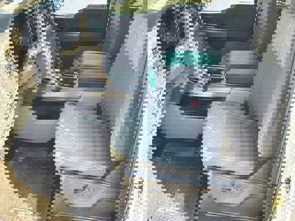 Used 2022 Ford F150 XLT w/ Equipment Group 302A High image 10