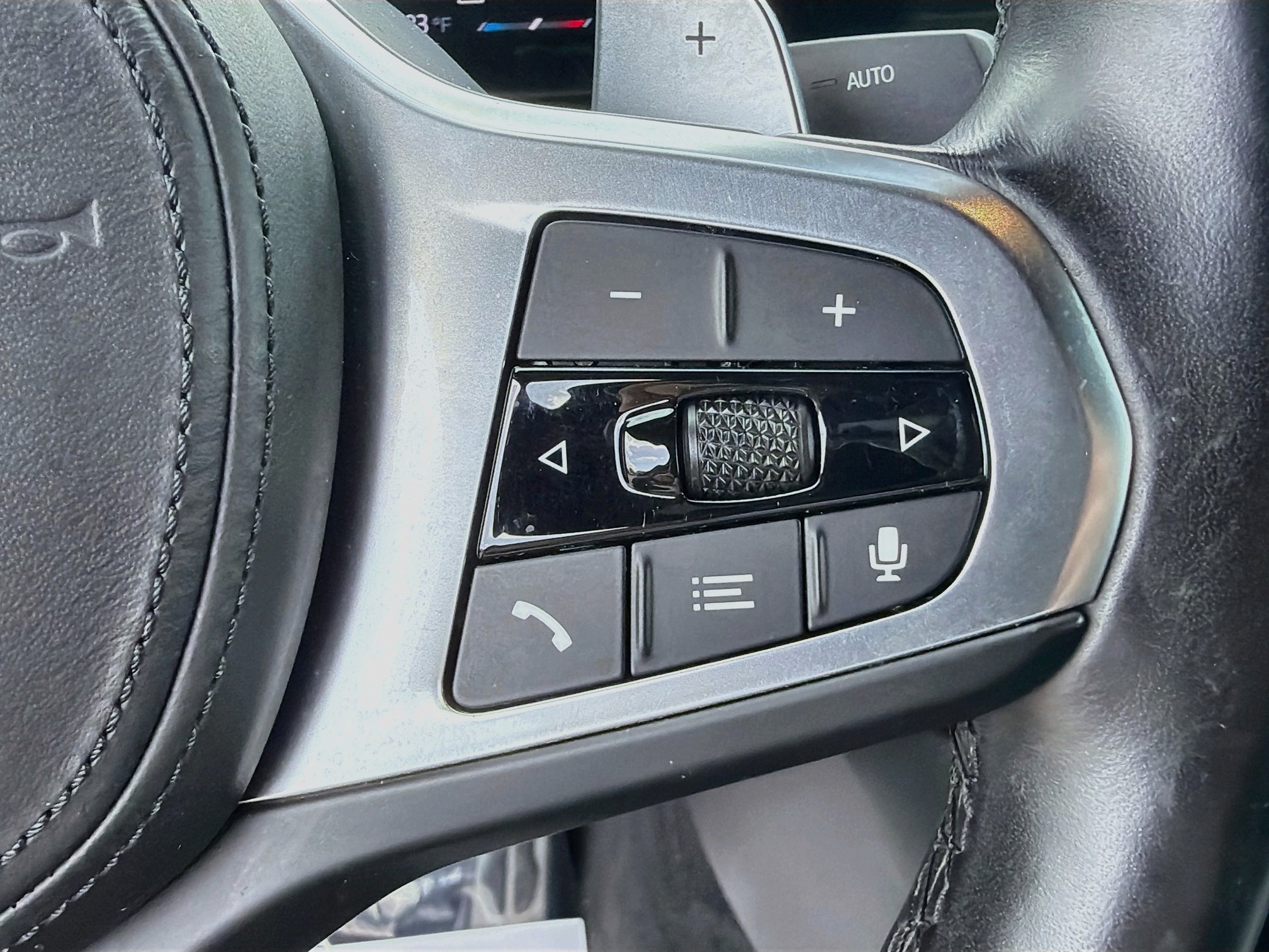 Used 2024 BMW M440i Coupe w/ Premium Package RWD image 37