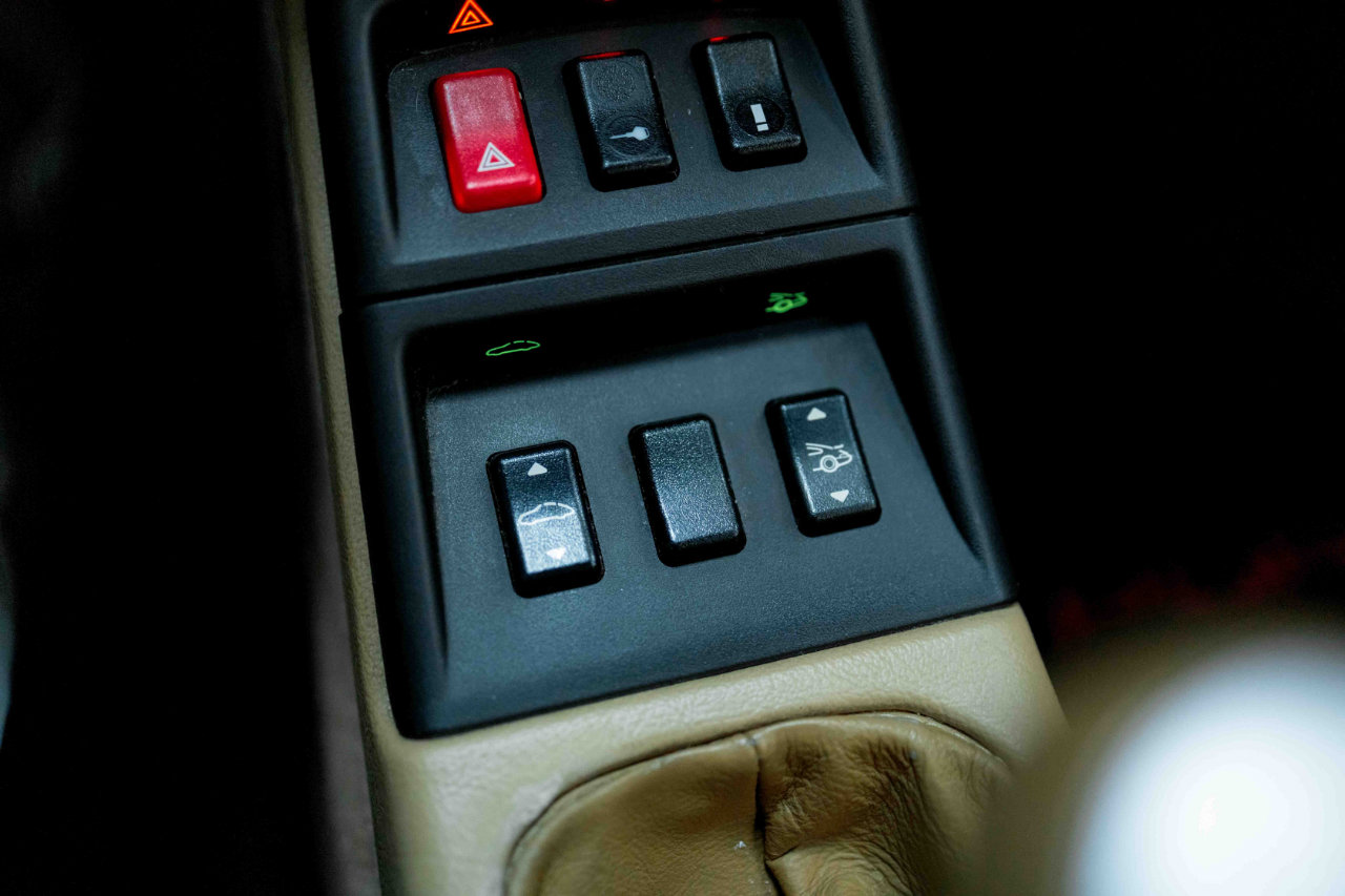 Used 1998 Porsche 911 Carrera 4S image 59