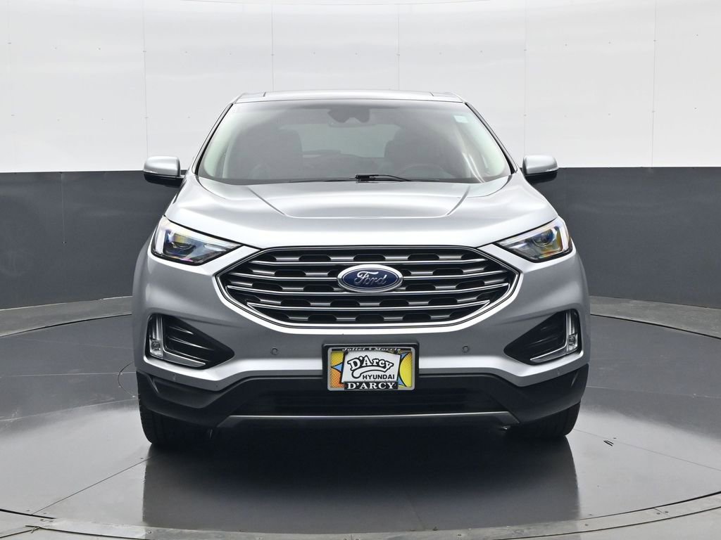Used 2023 Ford Edge Titanium w/ Class II Trailer Tow Package AWD/4WD image 2