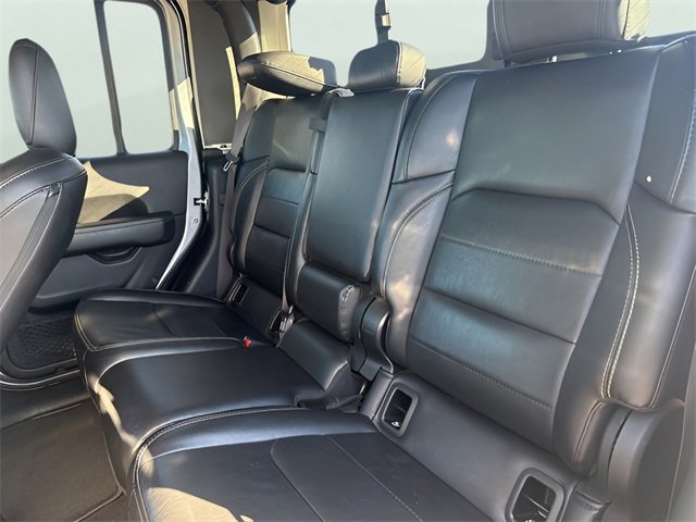 Used 2020 Jeep Gladiator Overland image 17