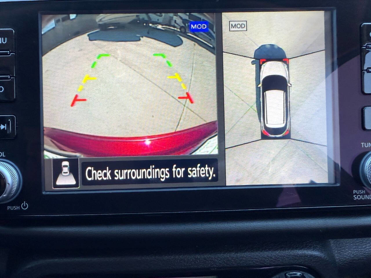 Used 2022 Nissan Kicks SR w/ Interior Electronics Package image 36