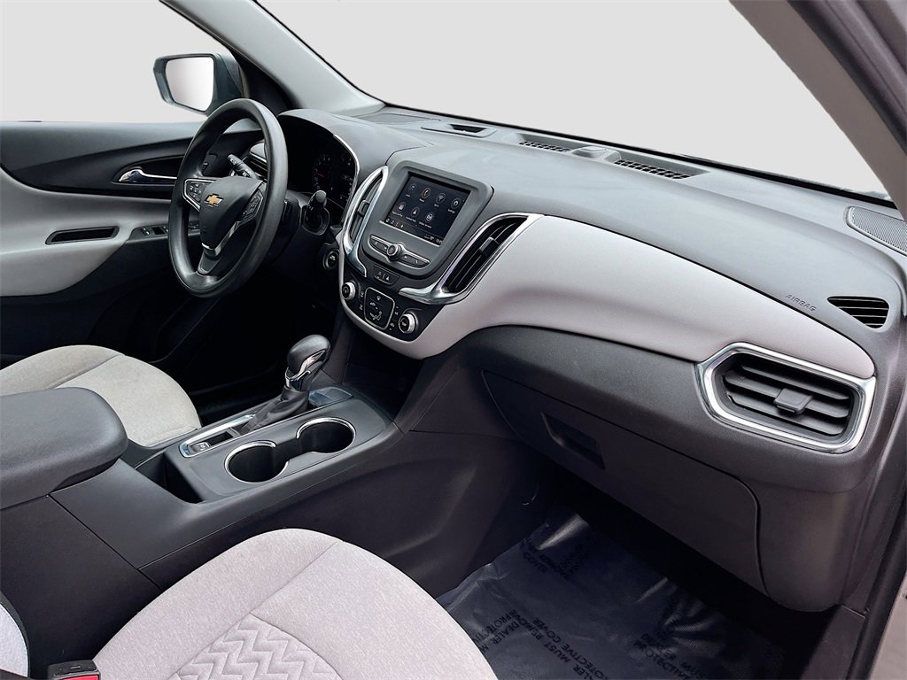 Used 2024 Chevrolet Equinox LS image 28