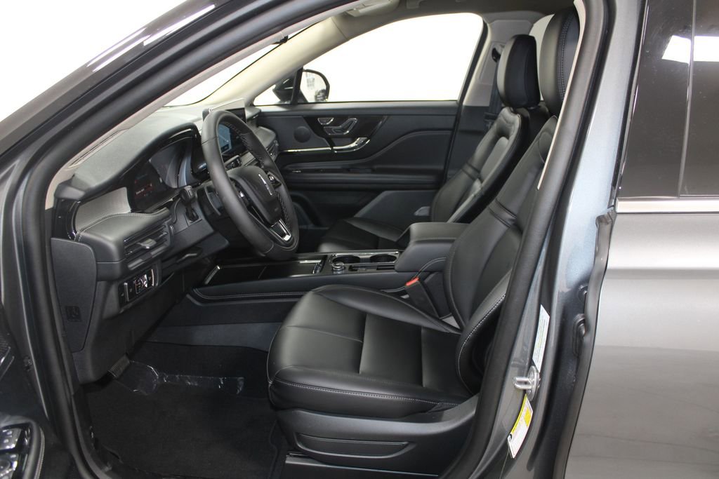 New 2026 Lincoln Corsair Premiere image 21