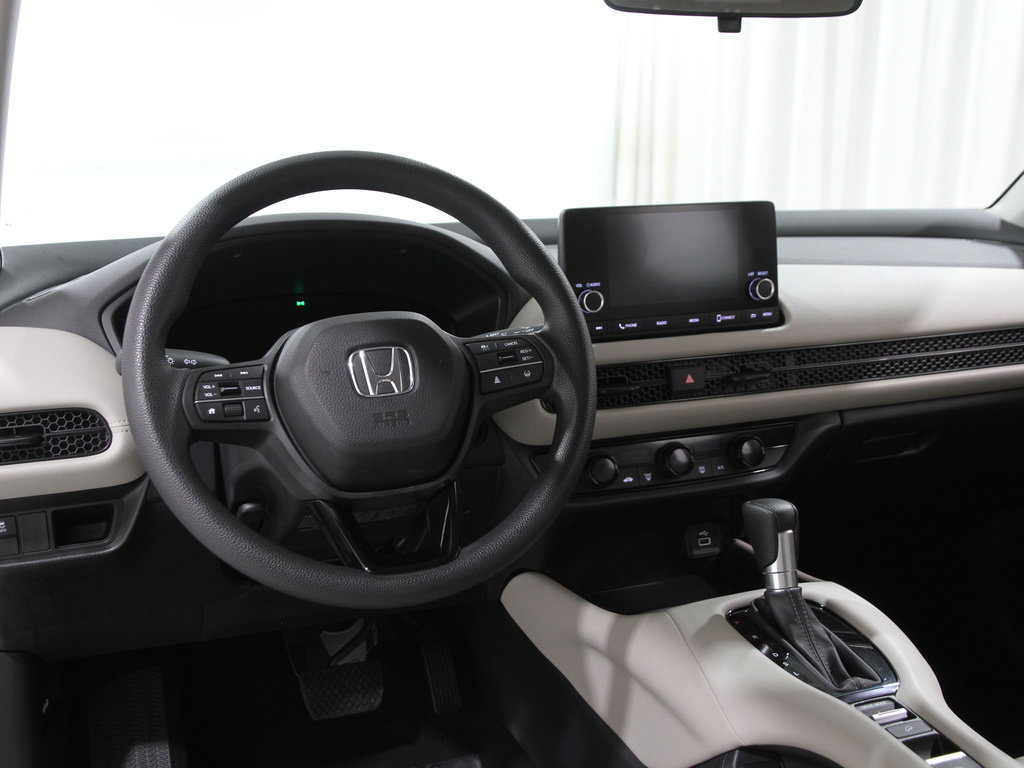 Used 2023 Honda HR-V LX image 6