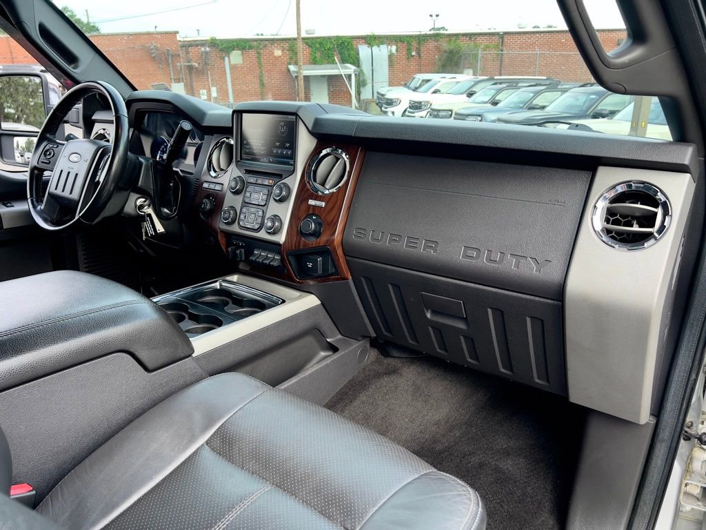 Used 2014 Ford F250 Lariat w/ Chrome Package AWD/4WD image 14