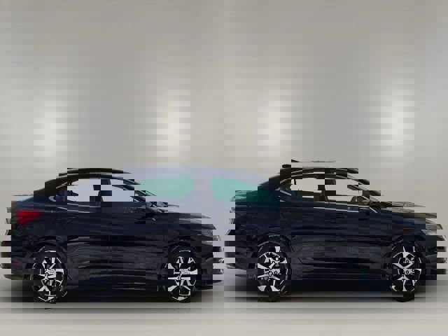 Used 2017 Acura TLX image 4