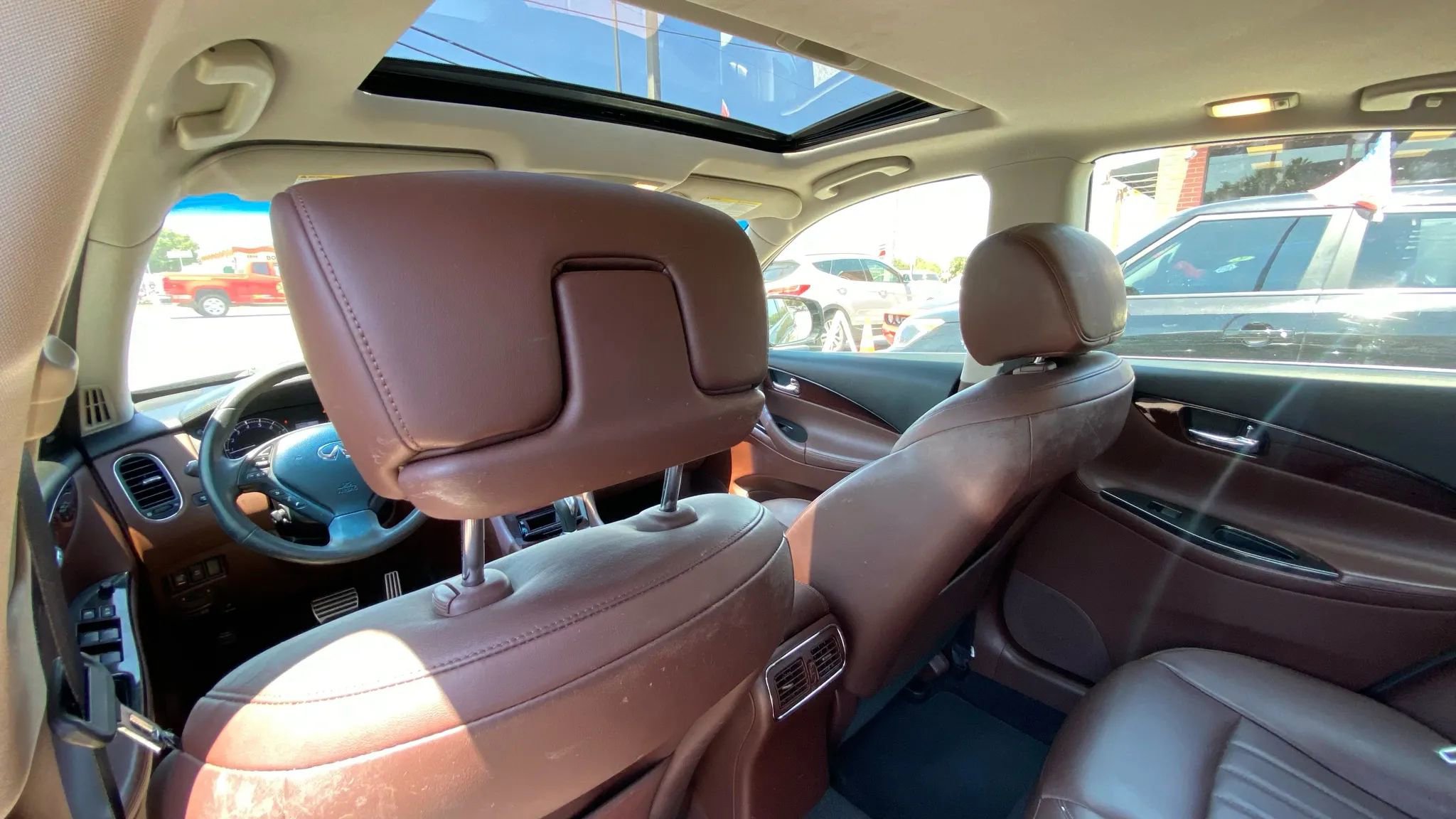 Used 2016 INFINITI QX50 AWD w/ Technology Package image 17