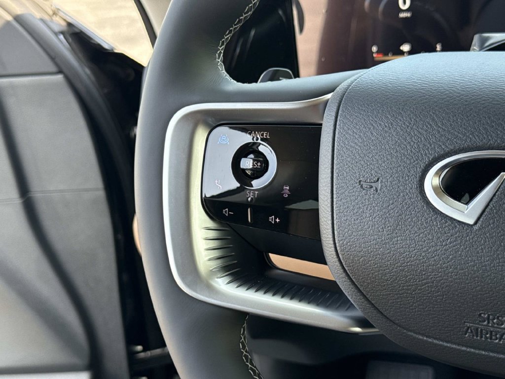 New 2027 INFINITI QX80 Luxe AWD/4WD image 10