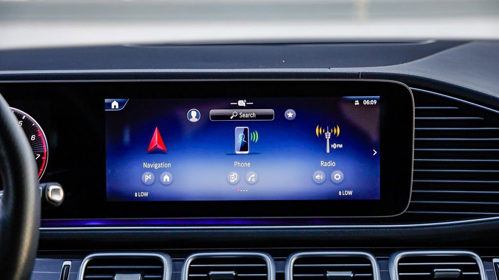 Used 2025 Mercedes-Benz GLE 53 AMG 4MATIC image 17