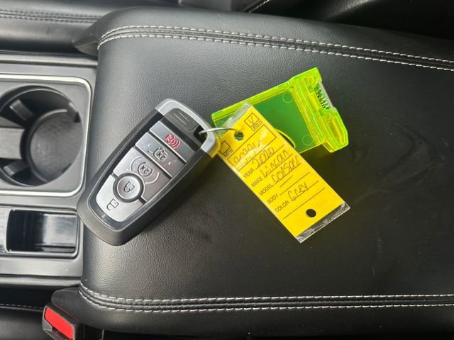 Used 2020 Lincoln Corsair AWD w/ Elements Package image 32