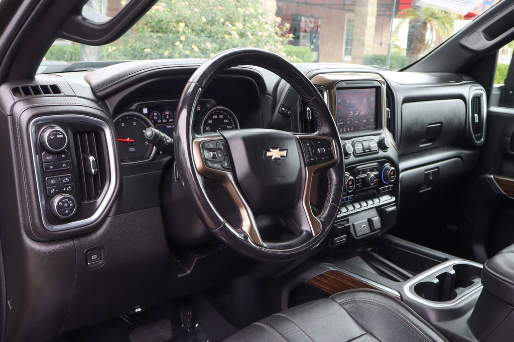 Used 2022 Chevrolet Silverado 3500 High Country w/ Safety Package II AWD/4WD image 21