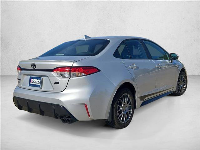 Used 2023 Toyota Corolla SE FWD image 4