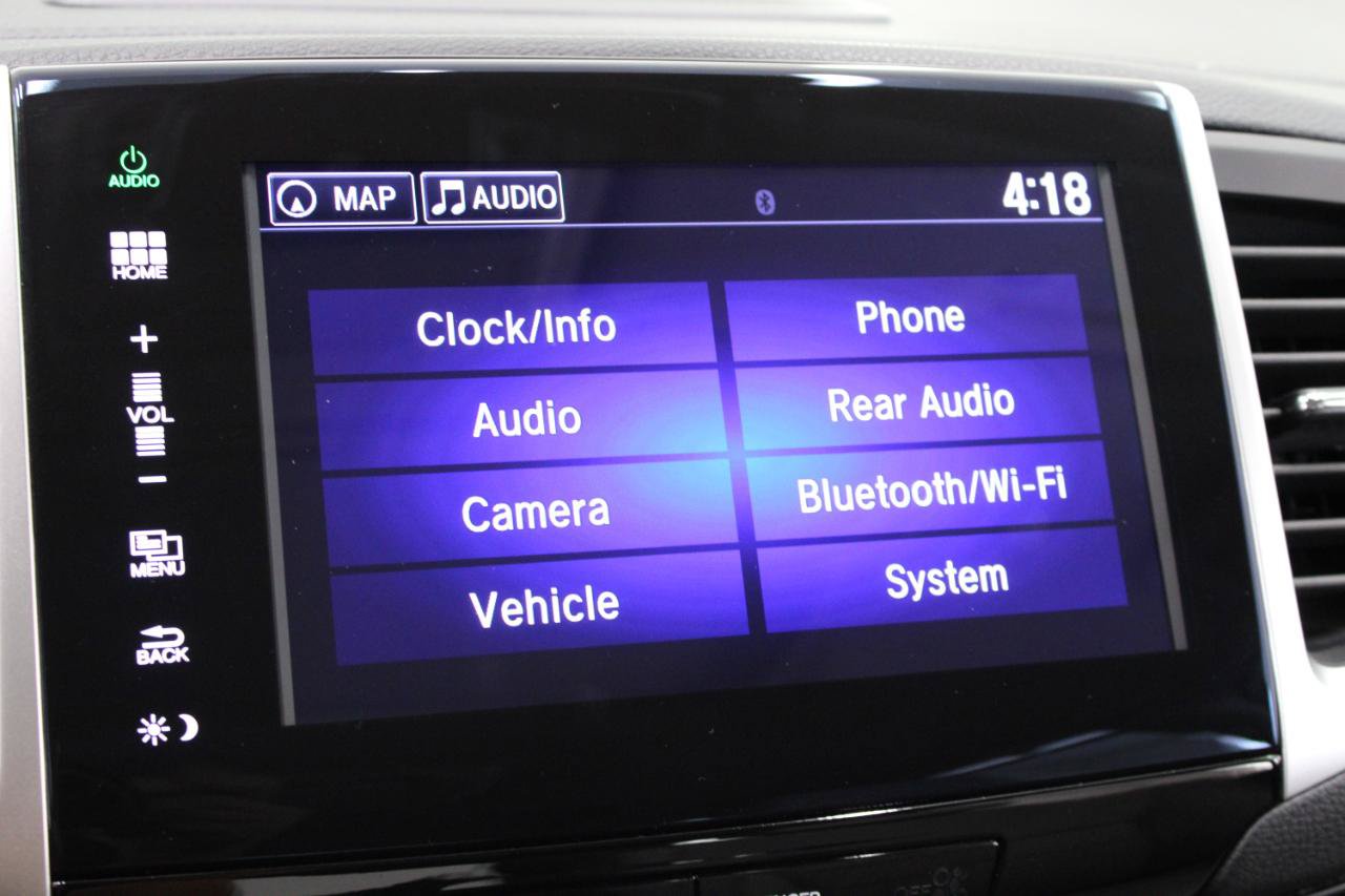 Used 2016 Honda Pilot Elite image 63