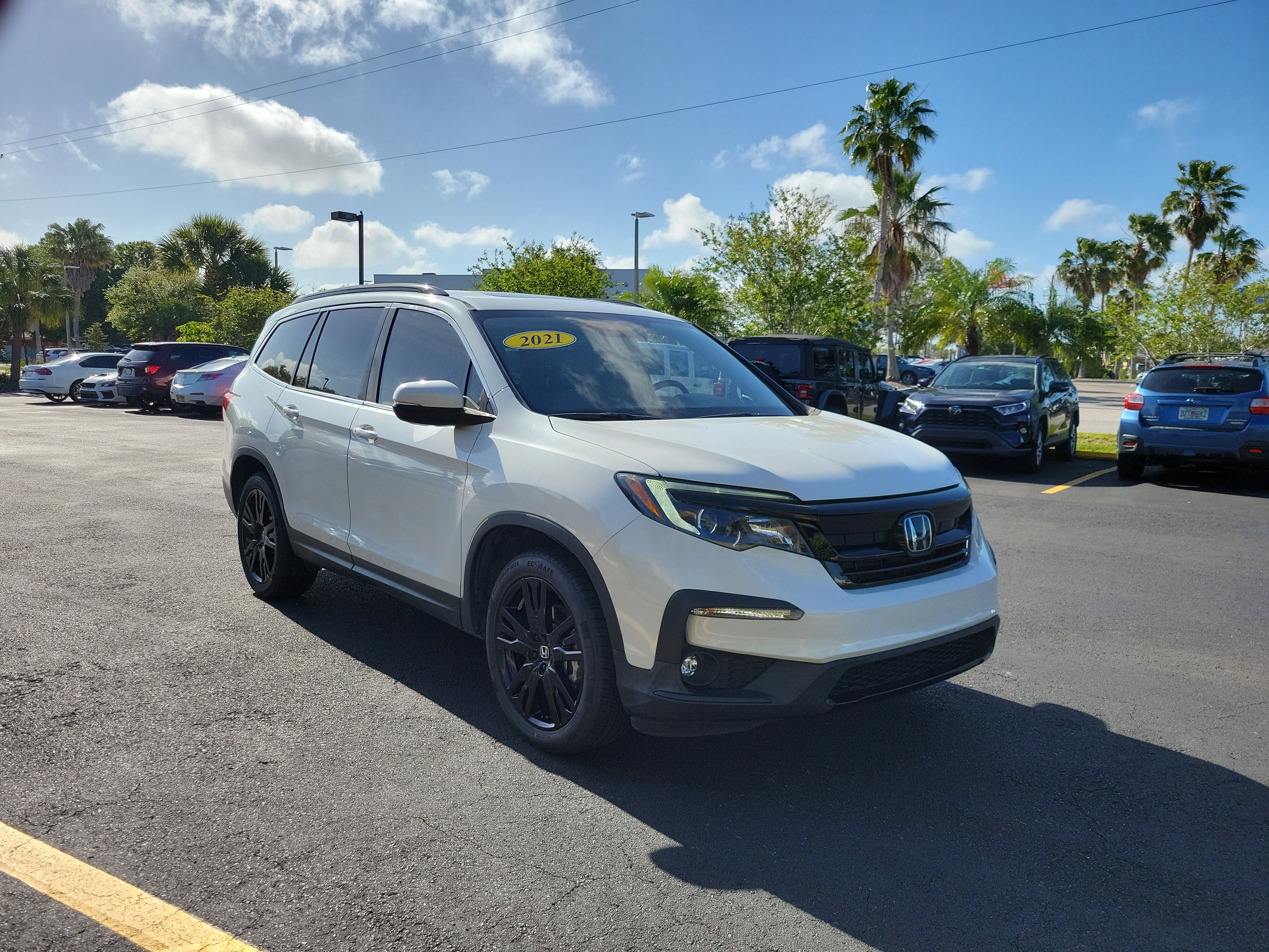 Used 2021 Honda Pilot Special Edition image 2