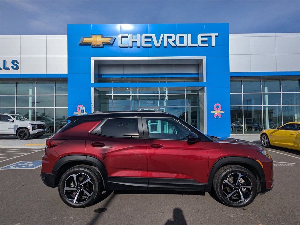 Used 2023 Chevrolet TrailBlazer RS w/ Sun and Liftgate Package image 36