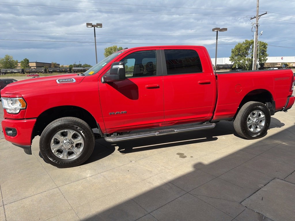 Used 2024 RAM 2500 Big Horn w/ Sport Appearance Package image 9