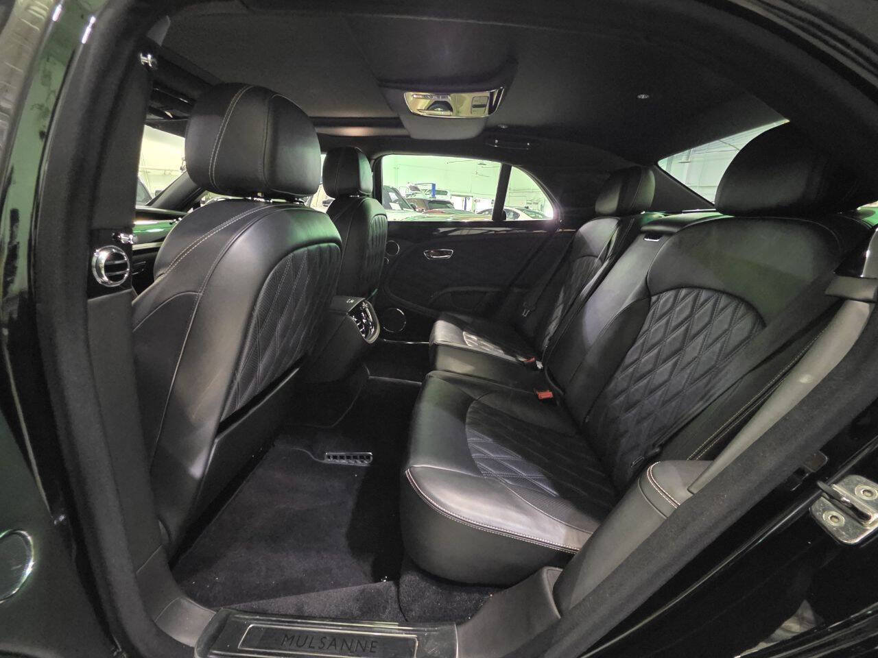 Used 2017 Bentley Mulsanne RWD image 44