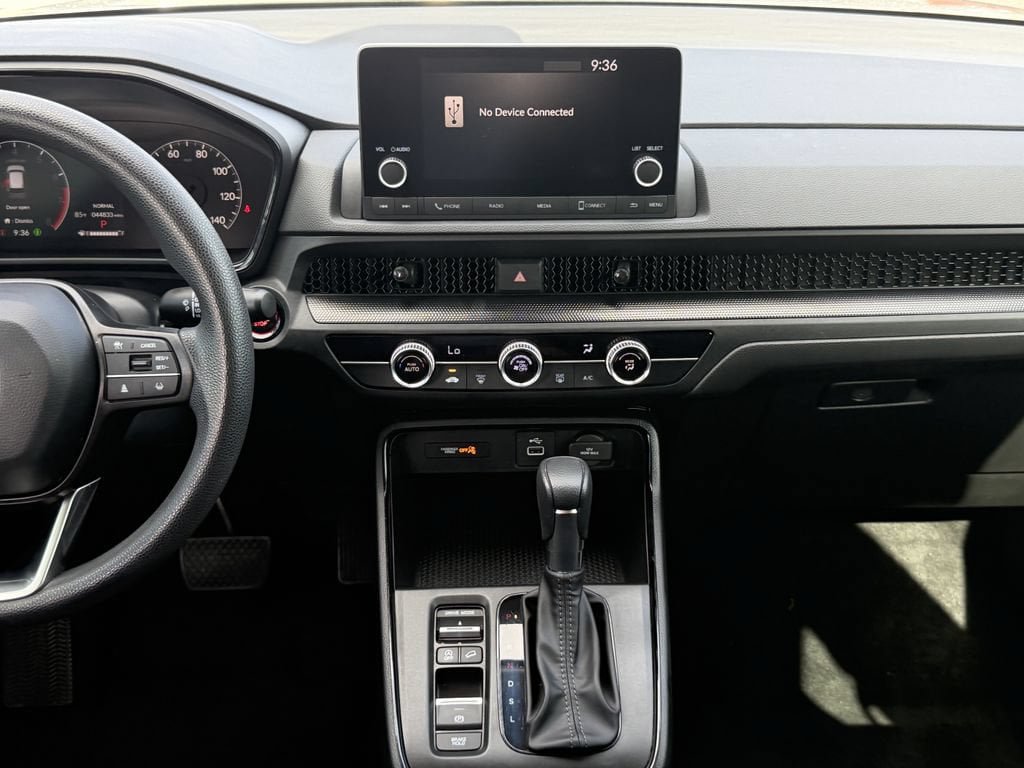 Used 2023 Honda CR-V LX image 14